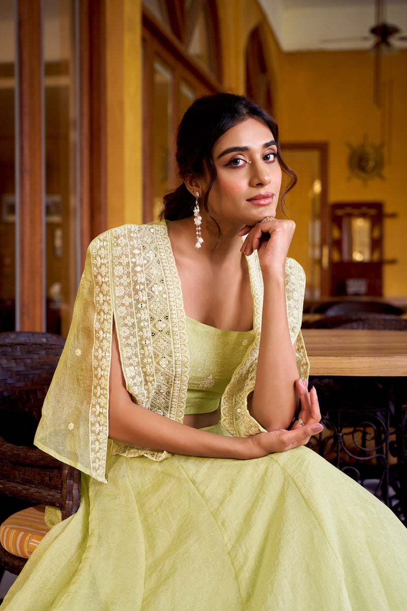 AYESHA RAZA